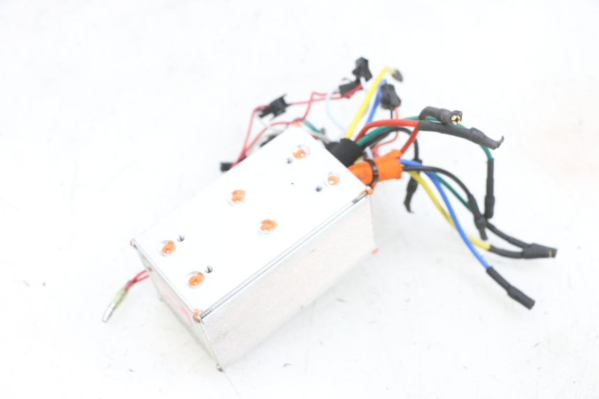 photo de BOITIER CDI DUALTRON VICTOR LIMITED 1