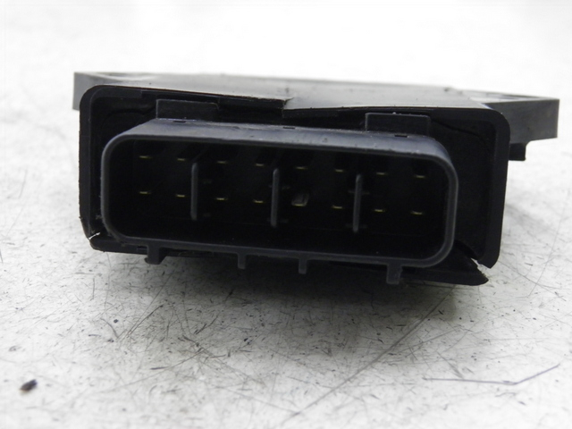 photo de BOITIER CDI YAMAHA XP T-MAX 500 (2000 - 2003)