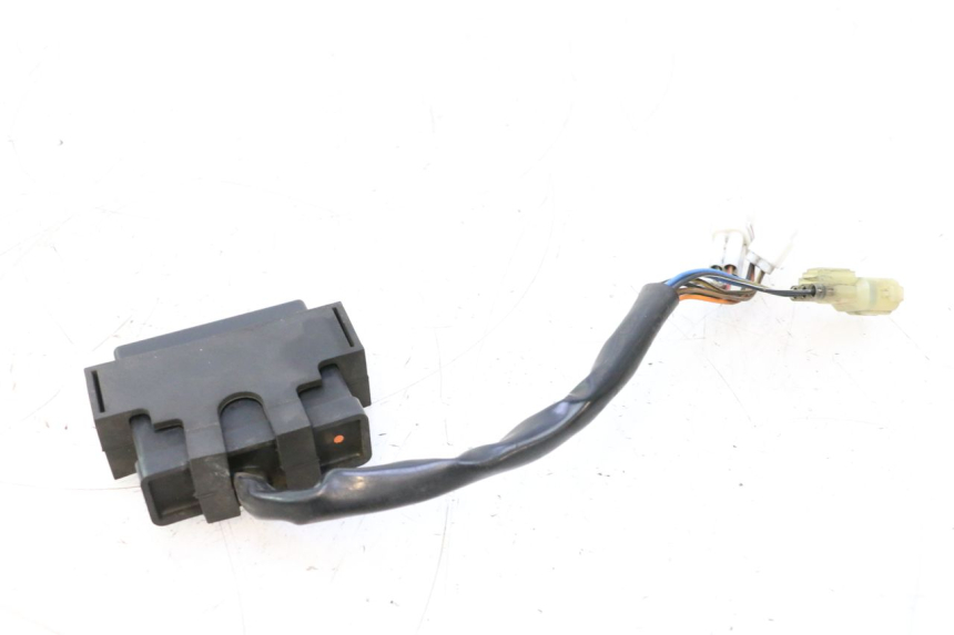 photo de BOITIER CDI YAMAHA YP MAJESTY 125 (1998 - 2001) - Autre angle de vue