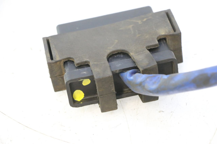photo de BOITIER CDI YAMAHA YP MAJESTY 125 (2007 - 2010) - Points de fixation