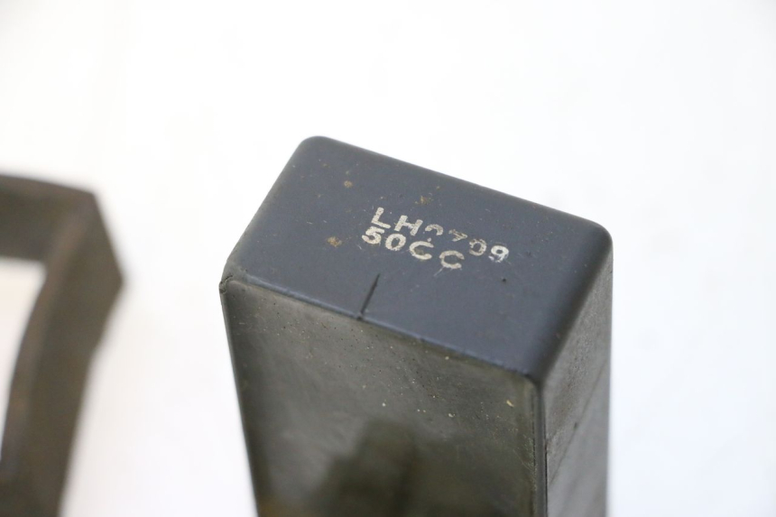 photo de BOITIER CDI YIYING YY50QT-6 50 - Détail de la pièce