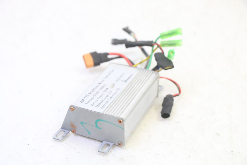 photo de BOITIER CDI MOOVWAY Z8 1