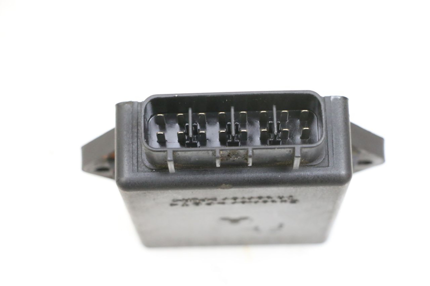 photo de BOITIER CDI KAWASAKI ZR 7 750 (1999 - 2001) - Autre angle de vue