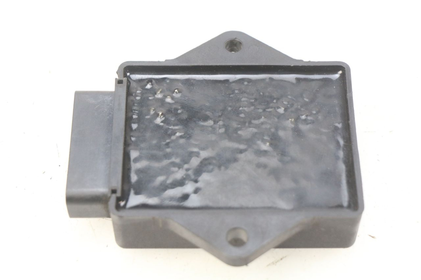 photo de BOITIER CDI KAWASAKI ZR7 ZR-7 S 750 (1999 - 2004) - Zoom état d’usage