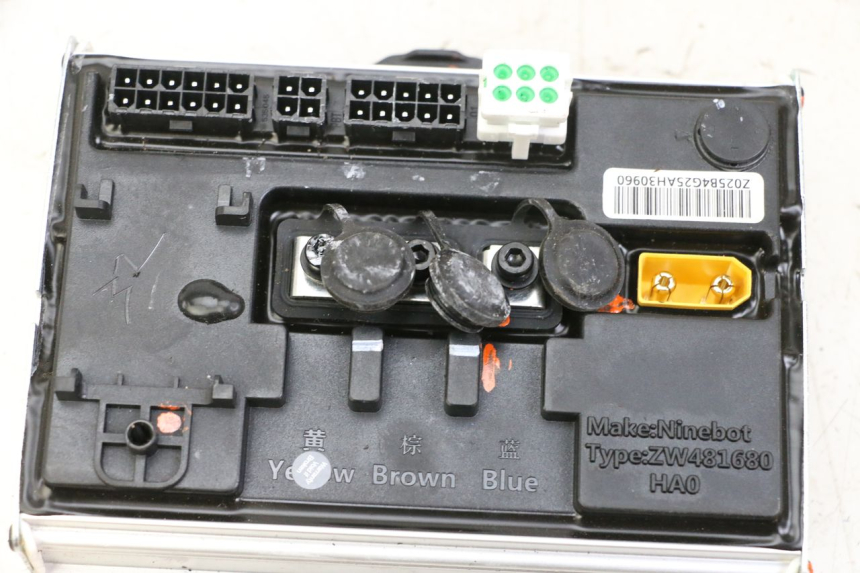 photo de BOITIER CDI SEGWAY NINEBOT ZT3 PRO 1