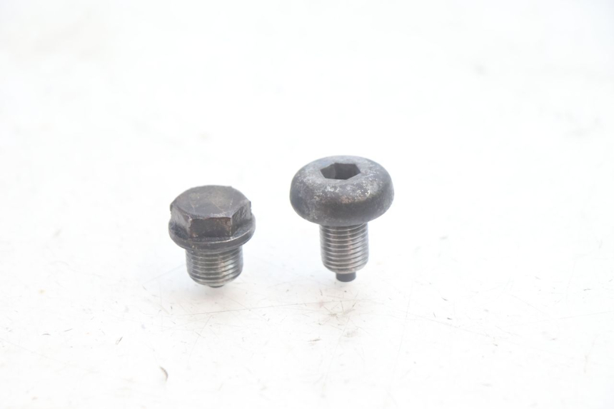 photo de BOUCHON CARTER HUILE SUZUKI BURGMAN EXECUTIVE ABS 650 (2006 - 2012) - Vue principale