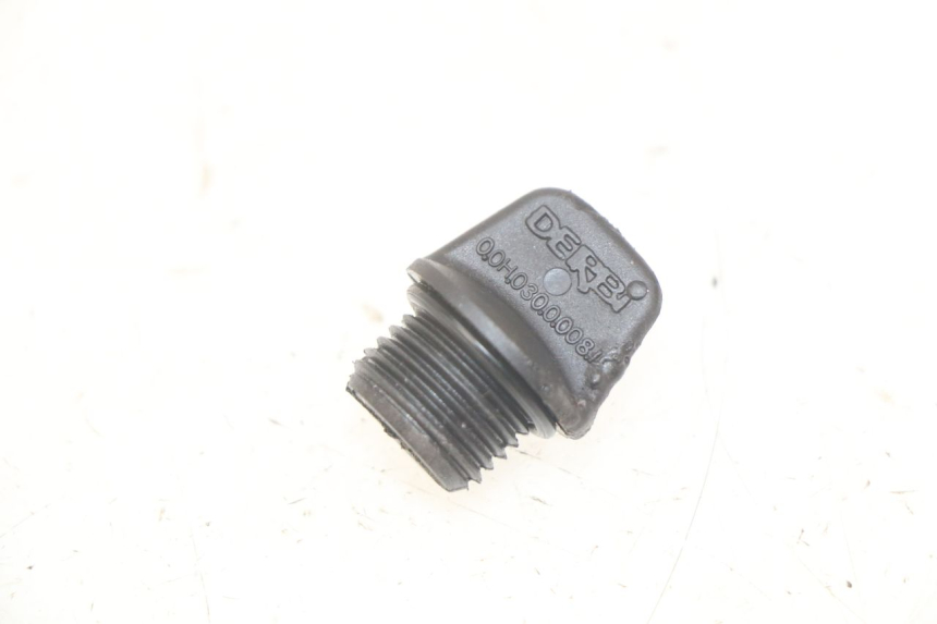 photo de BOUCHON CARTER HUILE DERBI GPR 50 (2004 - 2009)