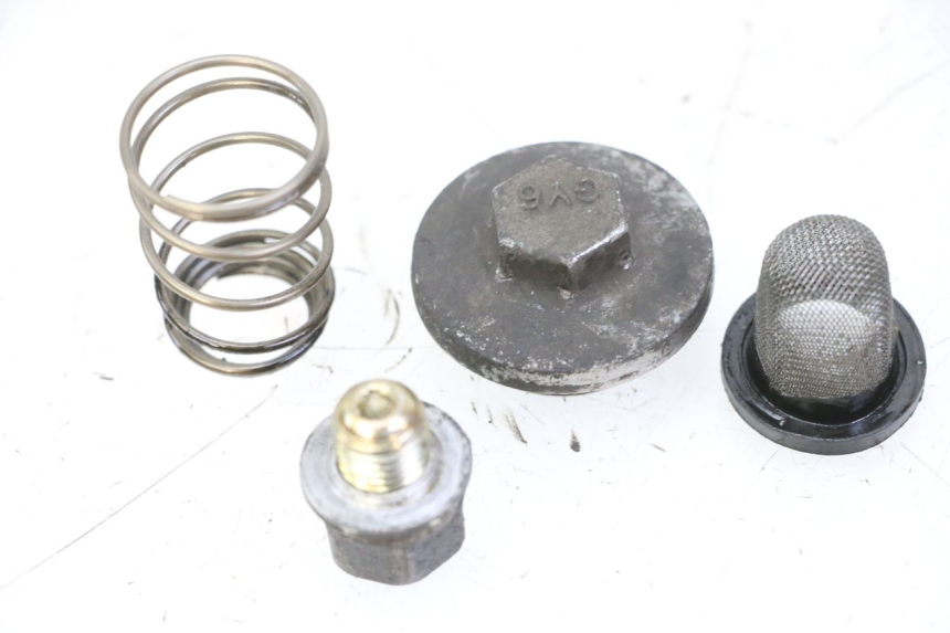 photo de BOUCHON CARTER HUILE KYMCO GRAND DINK 125 (2008 - 2014)