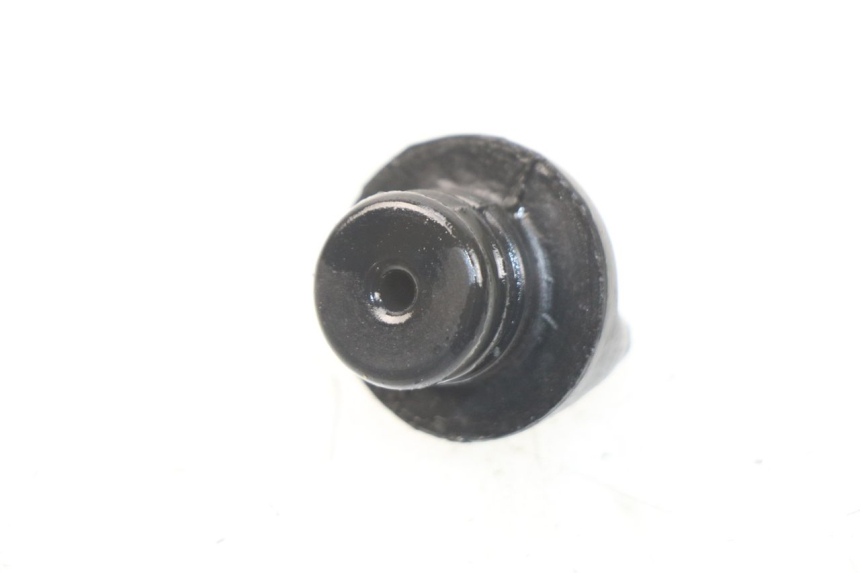 photo de BOUCHON CARTER HUILE SUZUKI JR 80 (2001 - 2006)