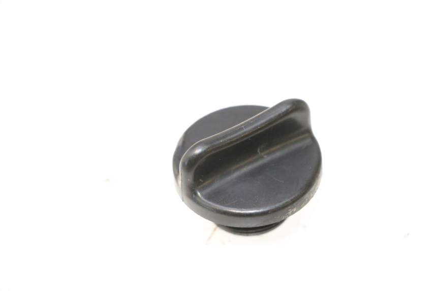 photo de BOUCHON CARTER HUILE SUZUKI SV S 650 (2003 - 2009) - Zoom état d’usage