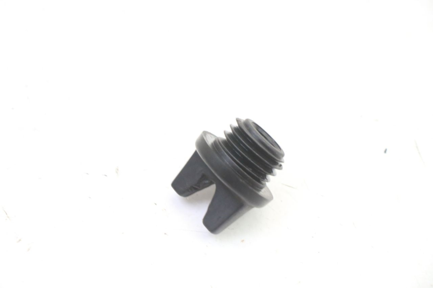 photo de BOUCHON CARTER HUILE YAMAHA TDR DELTABOX 125 (1993 - 2003)
