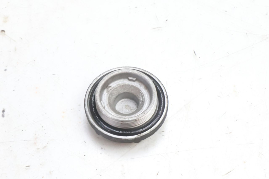 photo de BOUCHON CARTER HUILE YAMAHA X-MAX XMAX 125 (2010 - 2013) - Zoom état d’usage