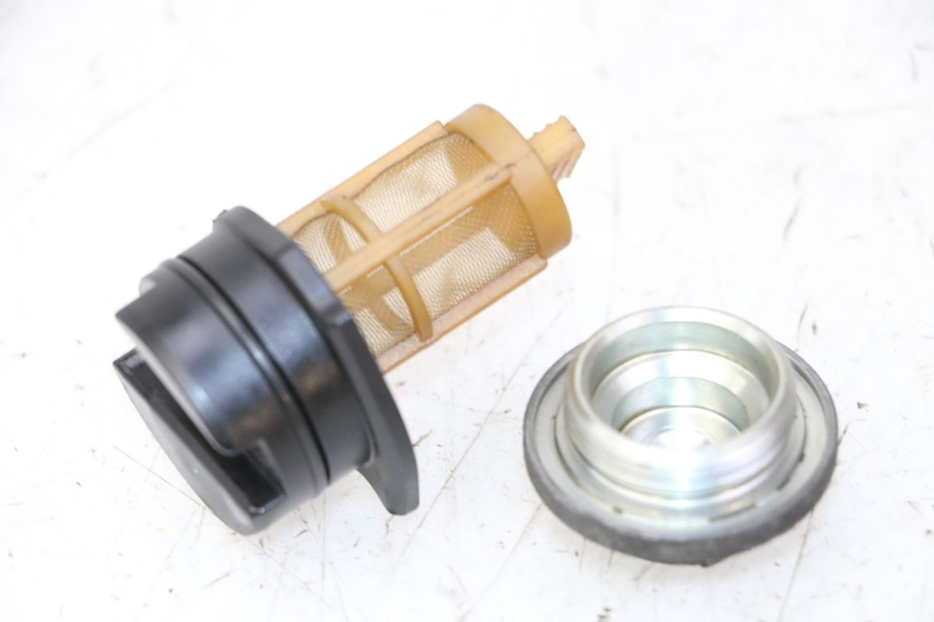 photo de BOUCHON CARTER HUILE PIAGGIO XEVO - X EVO 125 (2007 - 2016)