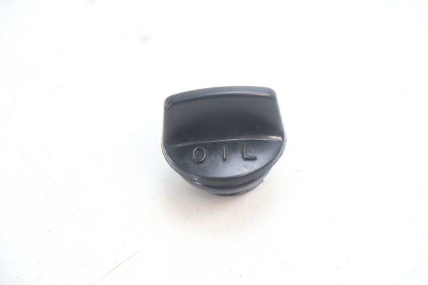 photo de BOUCHON CARTER HUILE HONDA XLV VARADERO 125 (2007 - 2012) - Détail de la pièce