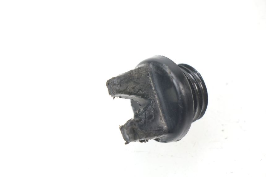 photo de BOUCHON CARTER HUILE YAMAHA YZ 125 (1998 - 2005)