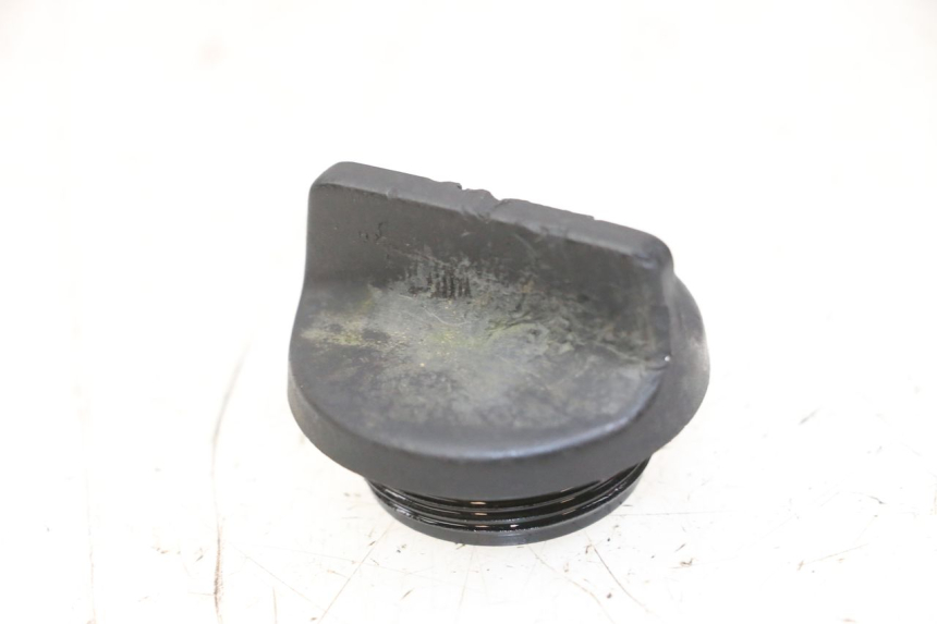 photo de BOUCHON CARTER HUILE KAWASAKI ZR7 ZR-7 S 750 (1999 - 2004) - Vue principale