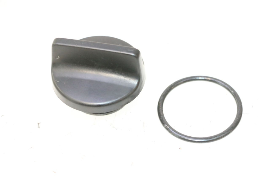 photo de BOUCHON CARTER HUILE KAWASAKI ZX-6R ZX6R 600 (2000 - 2002) - Vue principale