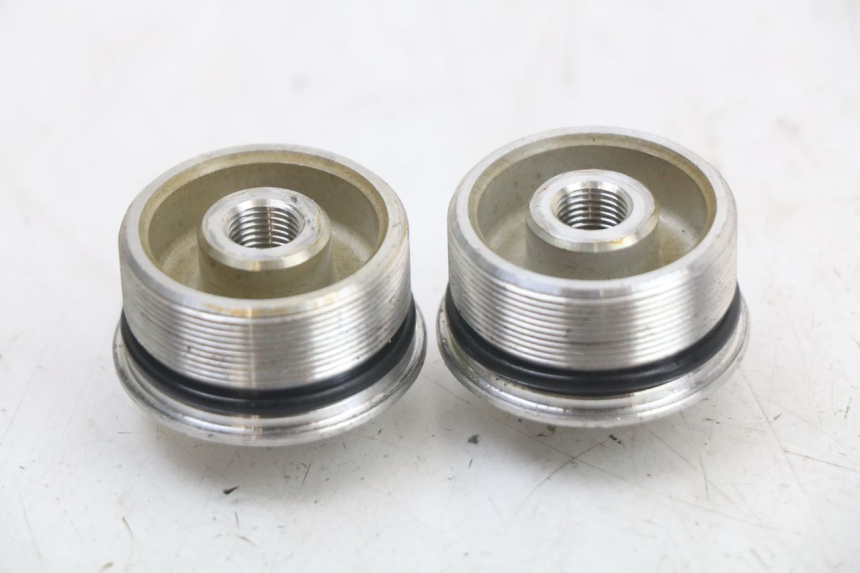 photo de BOUCHON FOURCHE HONDA CBR F 1000 (1993 - 1996) - Autre angle de vue