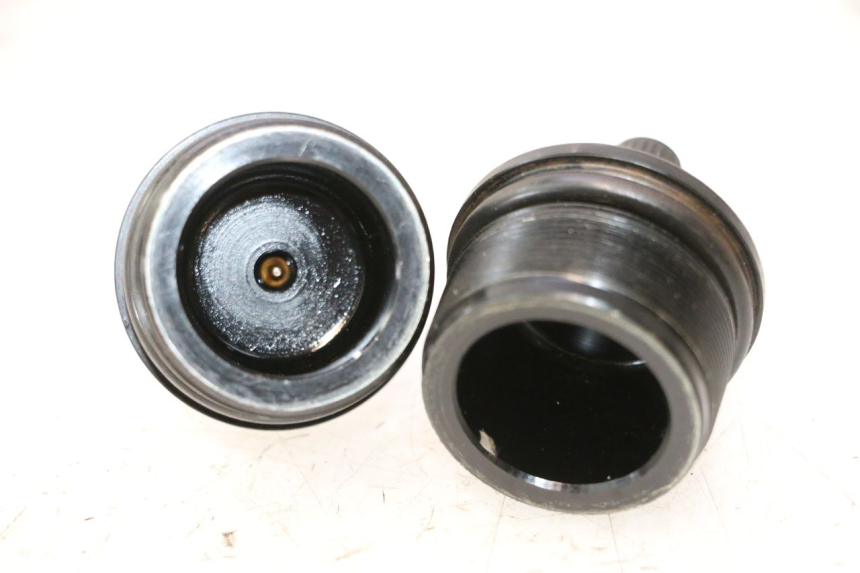 photo de BOUCHON FOURCHE SUZUKI DR S 600 (1985 - 1989) - Zoom état d’usage
