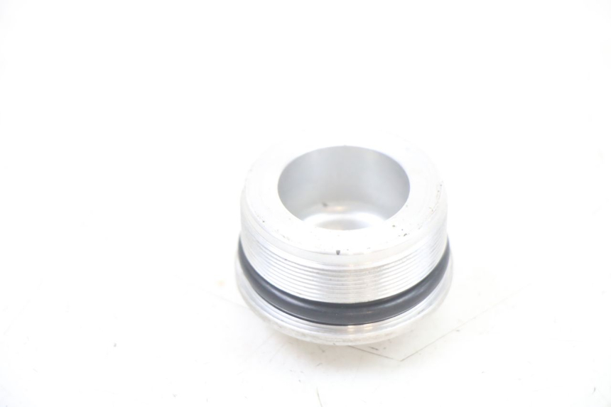 photo de BOUCHON FOURCHE SUZUKI GSF S BANDIT 600 (2000 - 2004) - Zoom état d’usage