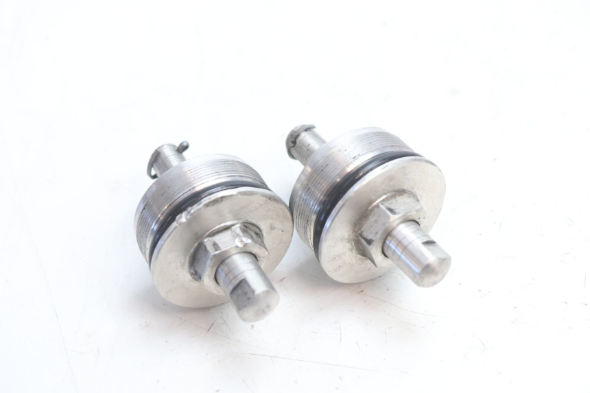 photo de BOUCHON FOURCHE SUZUKI GSR 600 (2005 - 2012) - Zoom état d’usage