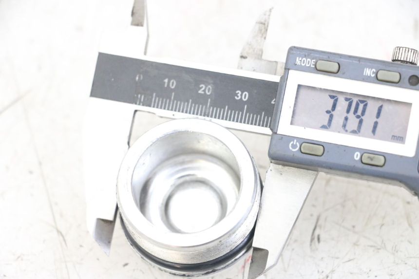 photo de BOUCHON FOURCHE KAWASAKI ER-6 ER6 N 650 (2012 - 2016)