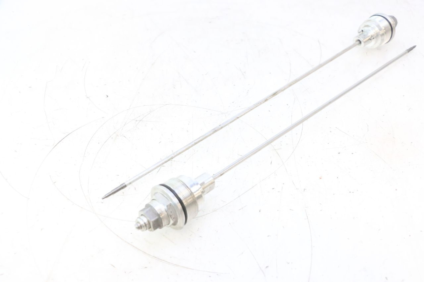 photo de BOUCHON FOURCHE DUCATI SS IE DS CARENEE 1000 (2002 - 2006) - Détail de la pièce