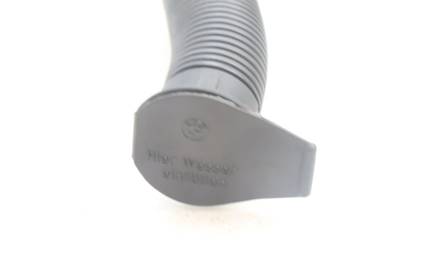 photo de BOUCHON RÉSERVOIR LAVE-GLACE BMW C1 125 (2000 - 2003) - Autre angle de vue