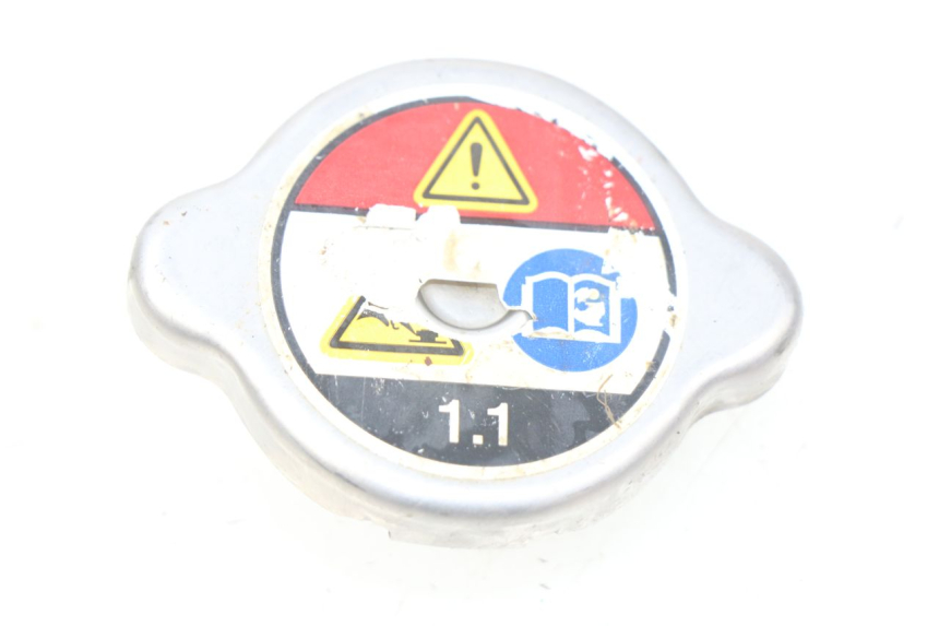 photo de BOUCHON RADIATEUR HONDA CRF 250 (2013 - 2016)