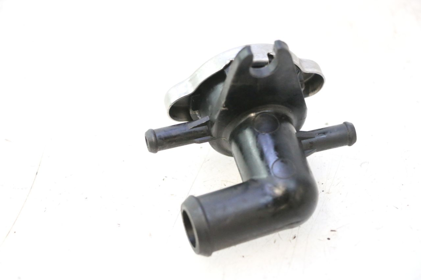photo de BOUCHON RADIATEUR HONDA FJS SILVER WING SILVERWING 400 (2005 - 2008) - Zoom état d’usage