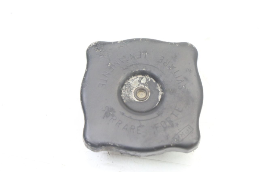 photo de BOUCHON RADIATEUR HONDA MTX TC02 125 (1987 - 1989)