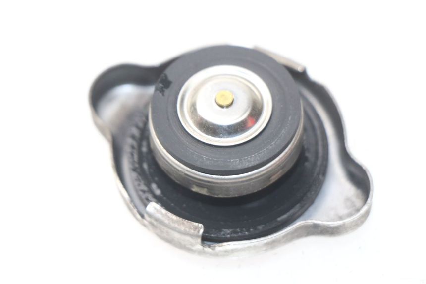 photo de BOUCHON RADIATEUR HONDA NSS EX FORZA 250 (2008 - 2009)