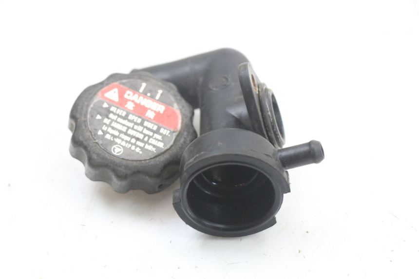 photo de BOUCHON RADIATEUR HONDA NTV DEAUVILLE 650 (1998 - 2001)