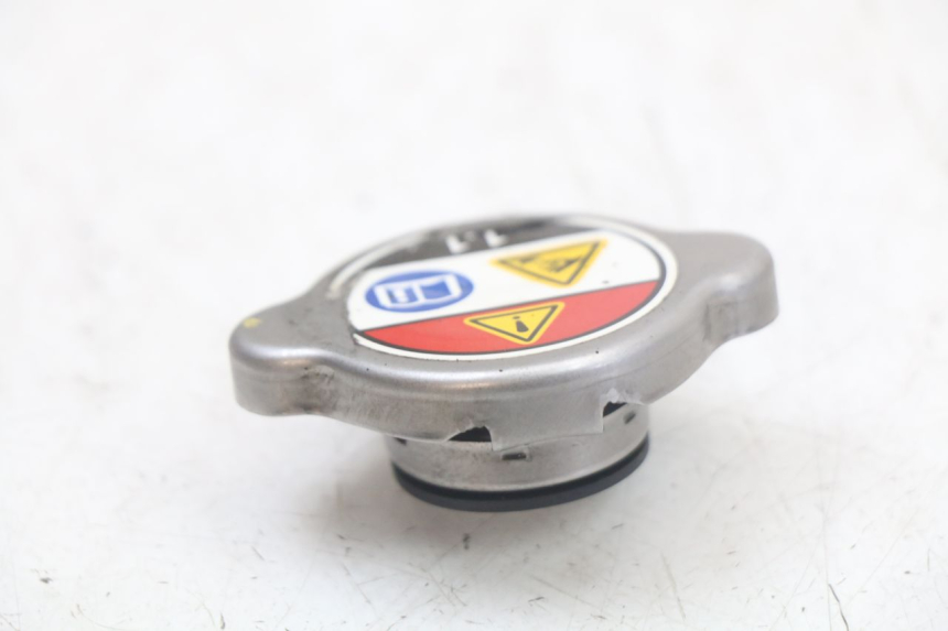 photo de BOUCHON RADIATEUR HONDA PCX (JF28) 125 (2009 - 2011)