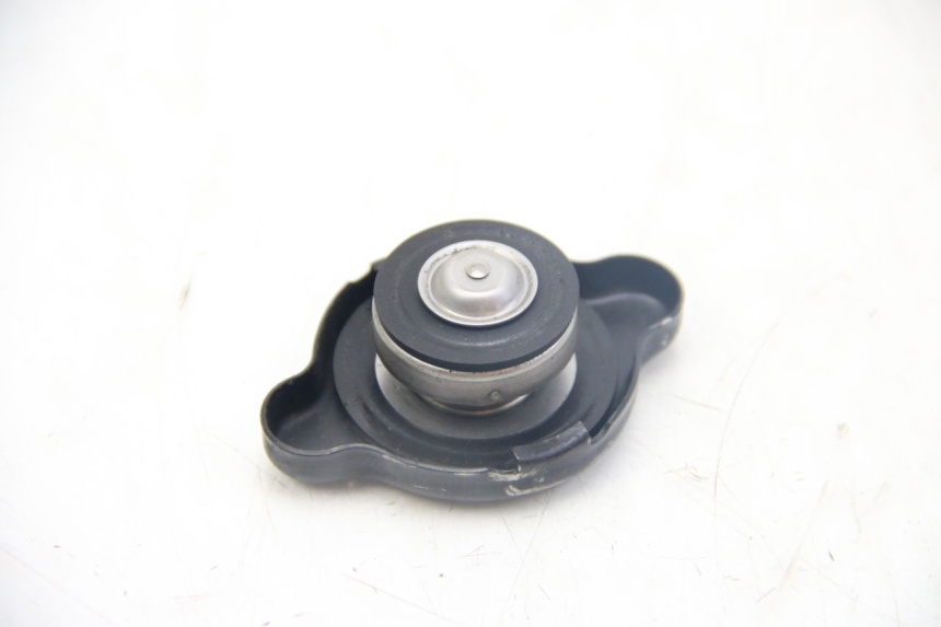 photo de BOUCHON RADIATEUR KAWASAKI Z ABS 1000 (2014 - 2020)