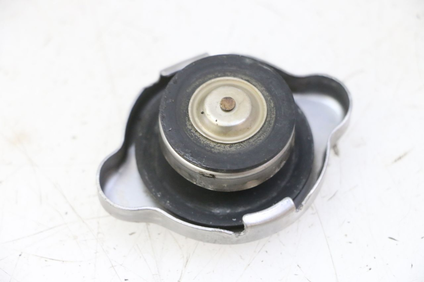 photo de BOUCHON RADIATEUR KAWASAKI KX 85 (2014 - 2021)