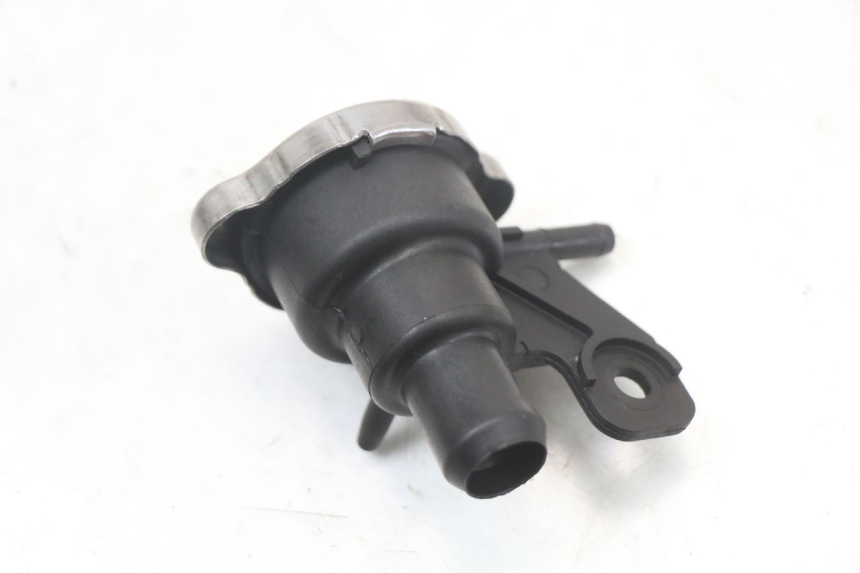 photo de BOUCHON RADIATEUR KYMCO DINK STREET ABS 125 (2011 - 2018)