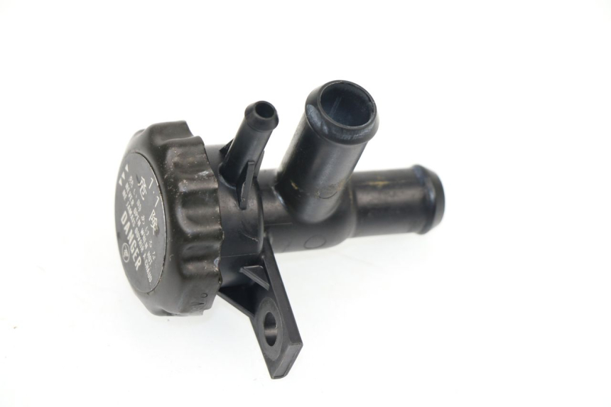 photo de BOUCHON RADIATEUR KYMCO K-PW K-PIPE 50 (2012 - 2017)