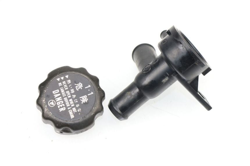 photo de BOUCHON RADIATEUR KYMCO K-PW K-PIPE 50 (2012 - 2017)
