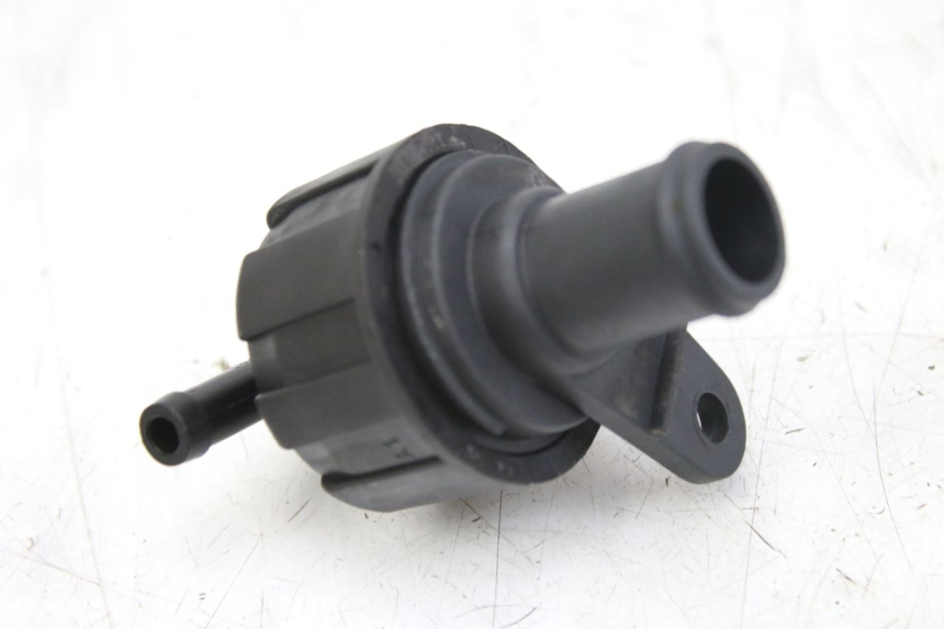 photo de BOUCHON RADIATEUR MBK SKYCRUISER 125 (2010 - 2013)