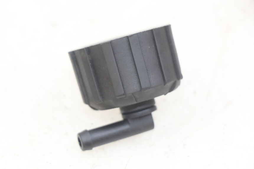 photo de BOUCHON RADIATEUR SHERCO SM-R 50 (2018 - 2021)