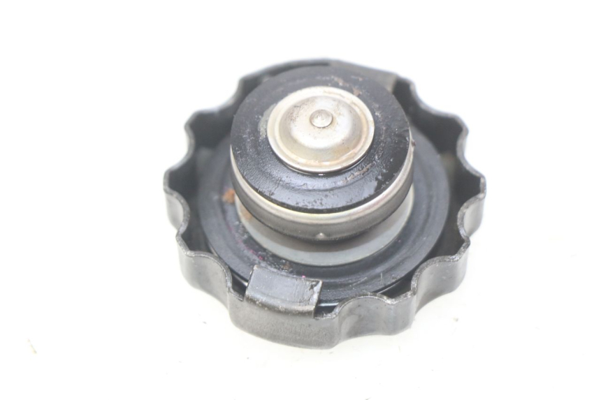 photo de BOUCHON RADIATEUR SUZUKI SV N 650 (1999 - 2002)