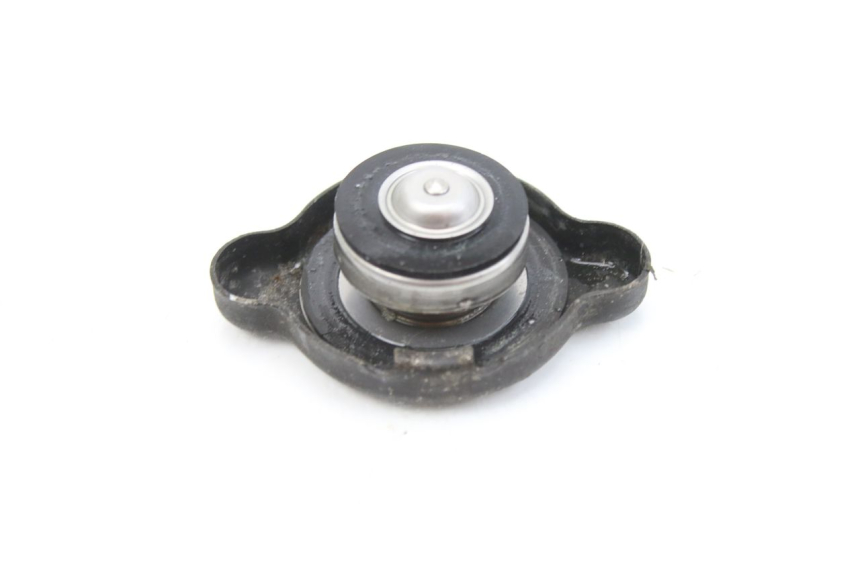photo de BOUCHON RADIATEUR SUZUKI TLS TL S 1000 (1997 - 2001)