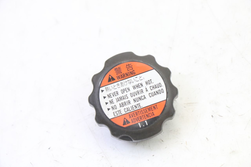 photo de BOUCHON RADIATEUR SUZUKI SV S 650 (2003 - 2009)