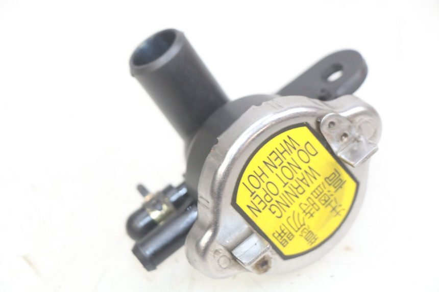 photo de BOUCHON RADIATEUR SYM GTS EFI 125 (2012 - 2016)