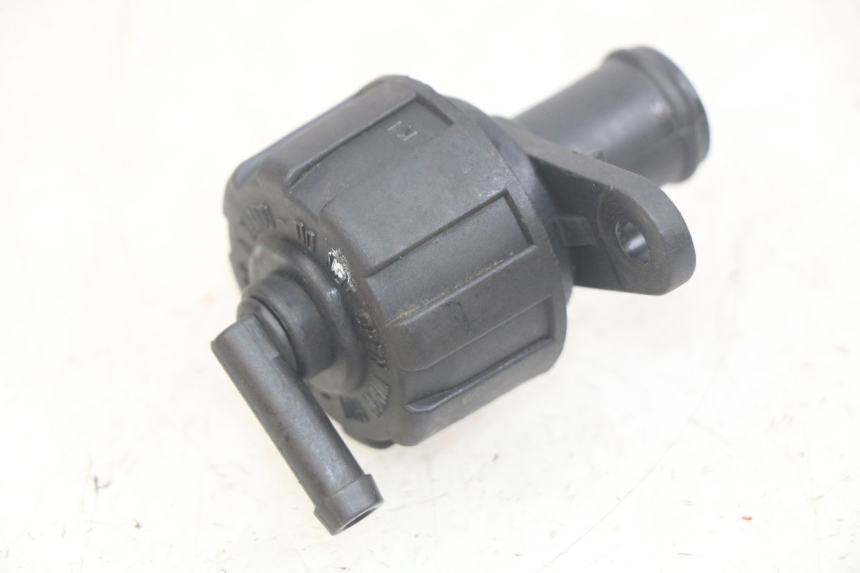 photo de BOUCHON RADIATEUR YAMAHA X-MAX XMAX 125 (2010 - 2014)