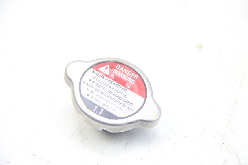 photo de BOUCHON RADIATEUR YAMAHA HW XENTER 125 (2011 - 2017)