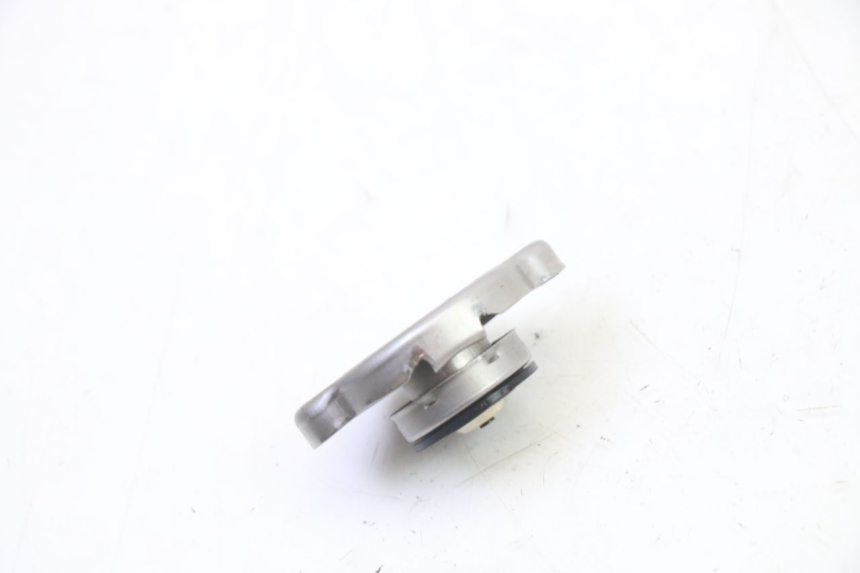photo de BOUCHON RADIATEUR YAMAHA YZF YZ-F 450 (2014 - 2016)