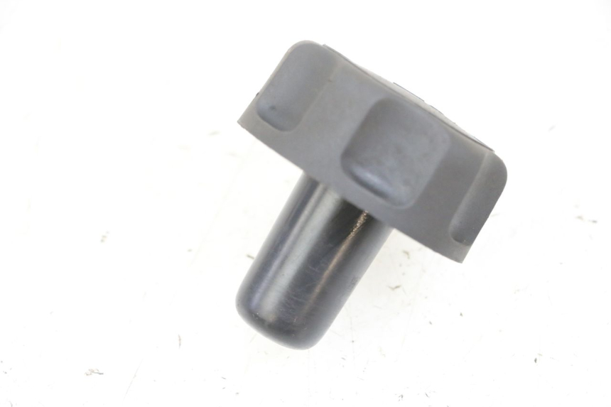 photo de BOUCHON RESERVOIR ESSENCE YAMAHA BW'S EASY 50 (2013 - 2016) - Vue principale