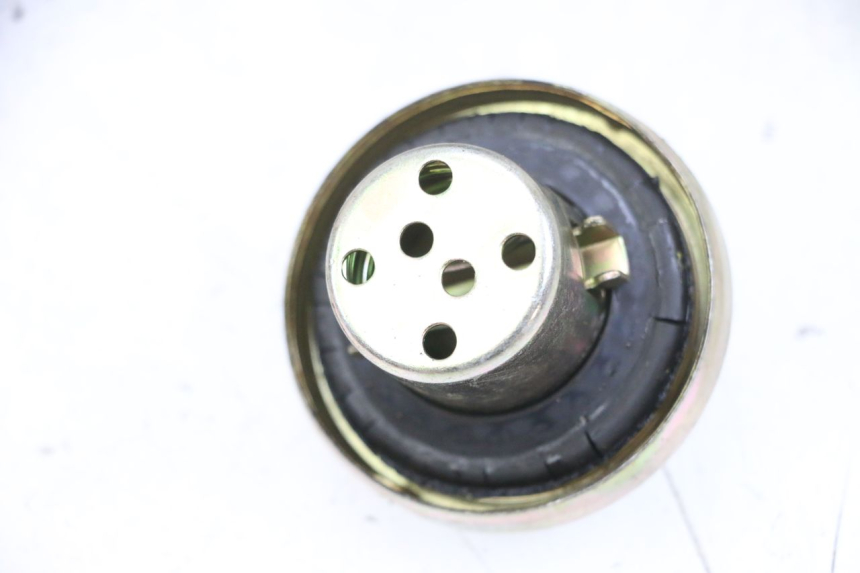 photo de BOUCHON RESERVOIR ESSENCE BTC FELICE SPORT 50